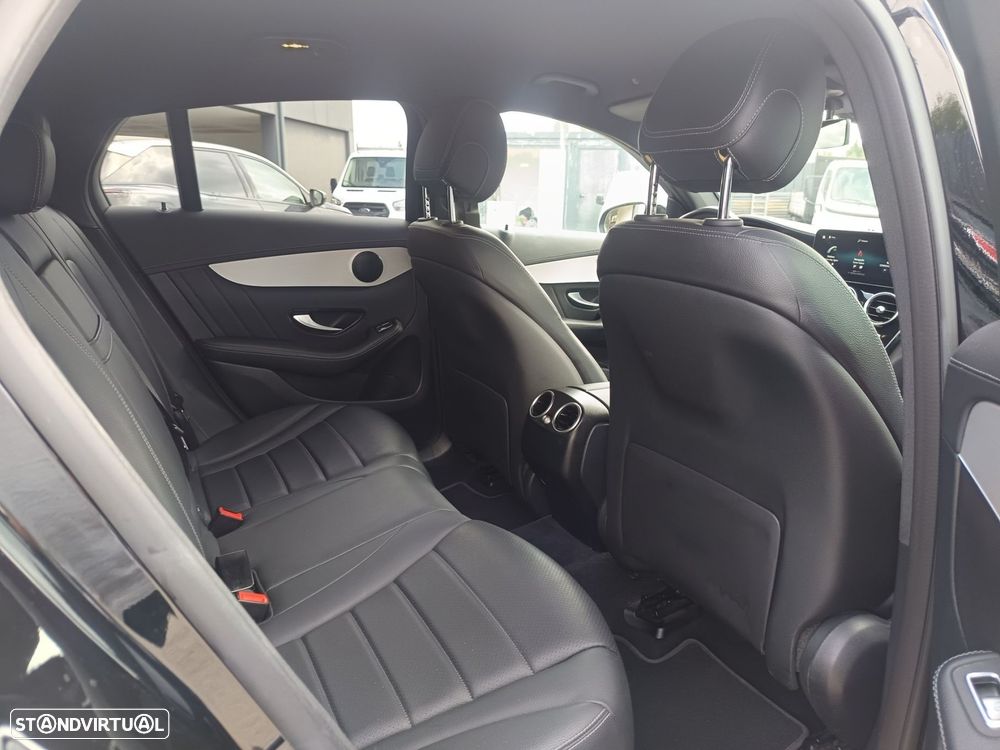 Mercedes-Benz GLC 300 de Coupé 4Matic - 28