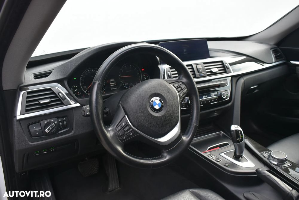 BMW Seria 3 320i GT xDrive AT - 7