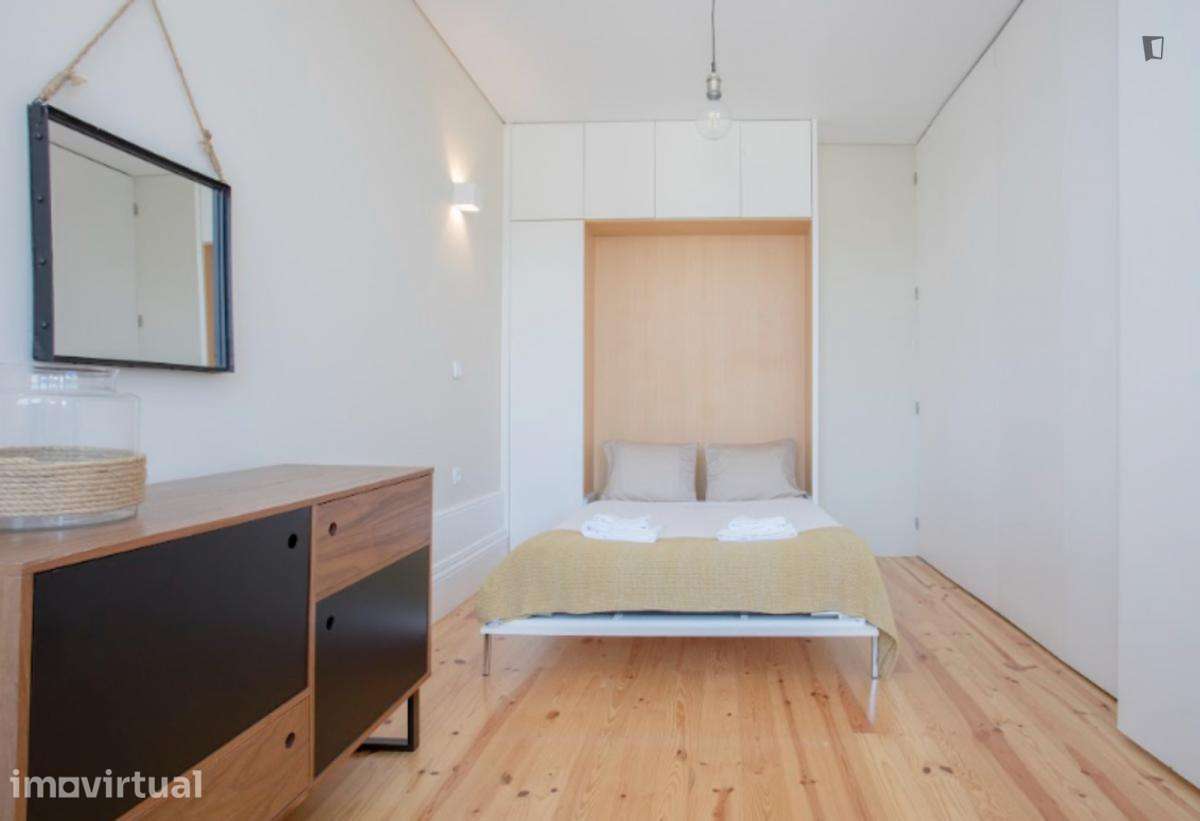 Apartamento com 2 quartos - localizado em Santo Ildefonso Porto - Grande imagem: 2/24