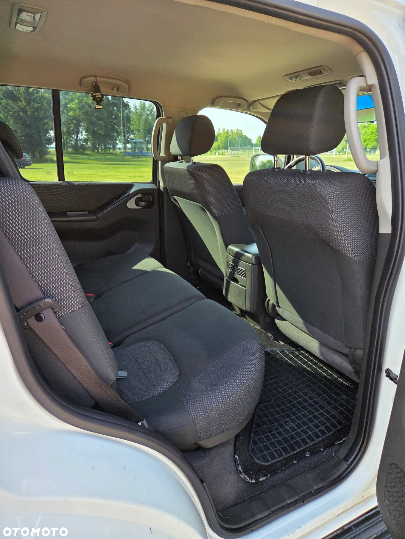 Nissan Pathfinder - 6