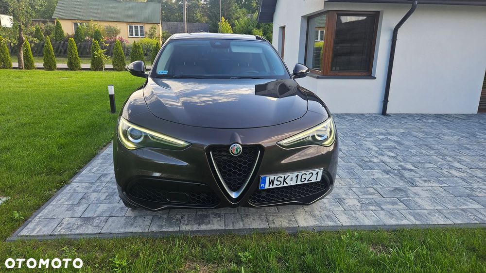 Alfa Romeo Stelvio - 22