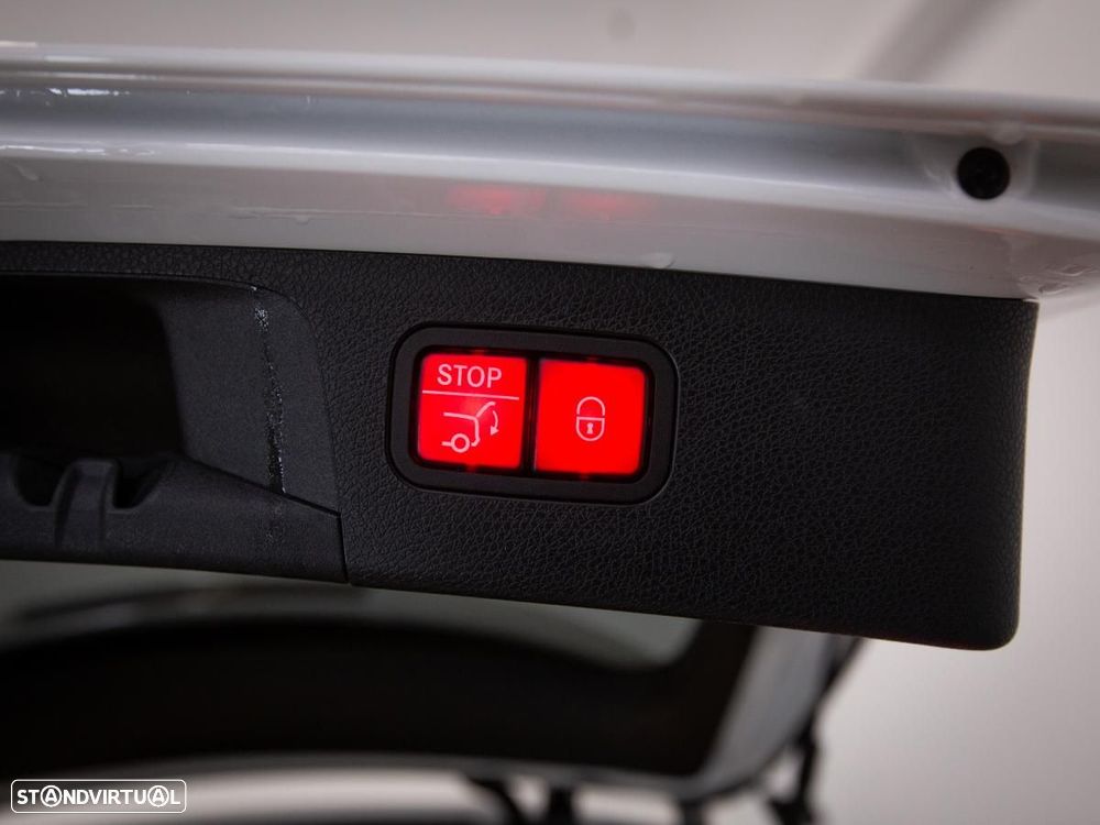 Mercedes-Benz E 300 de 4Matic T 9G-TRONIC AMG Line - 15