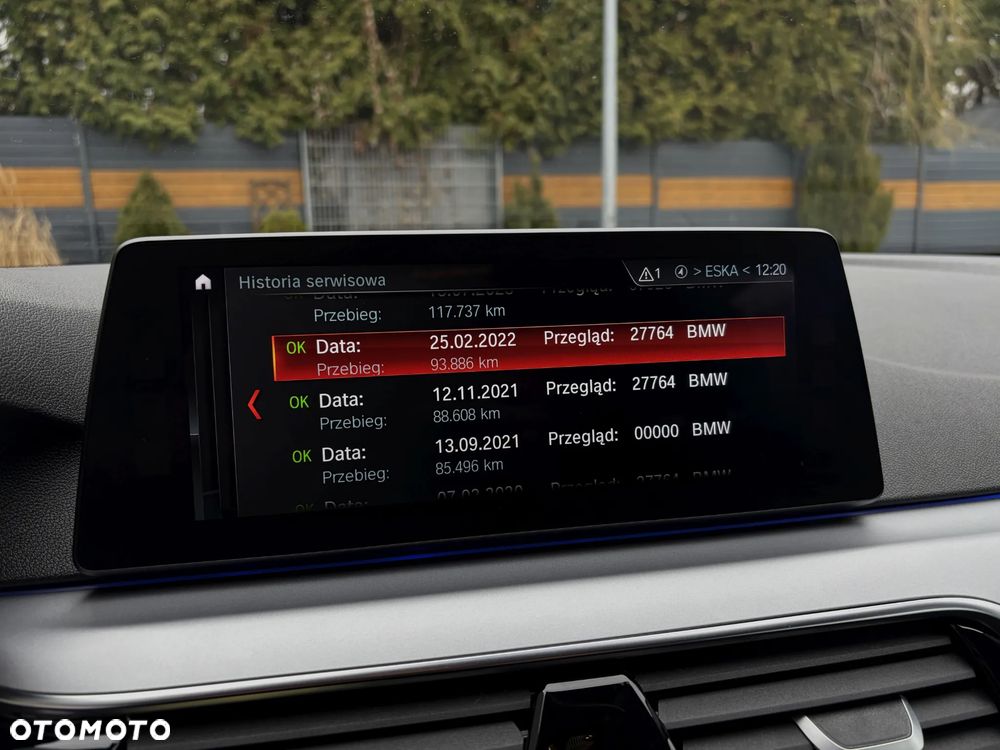 BMW Seria 5 520d - 39