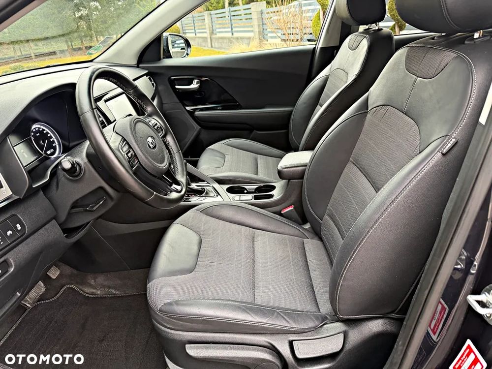 Kia Niro ver-1-6-gdi-plug--in-hybrid-l - 21