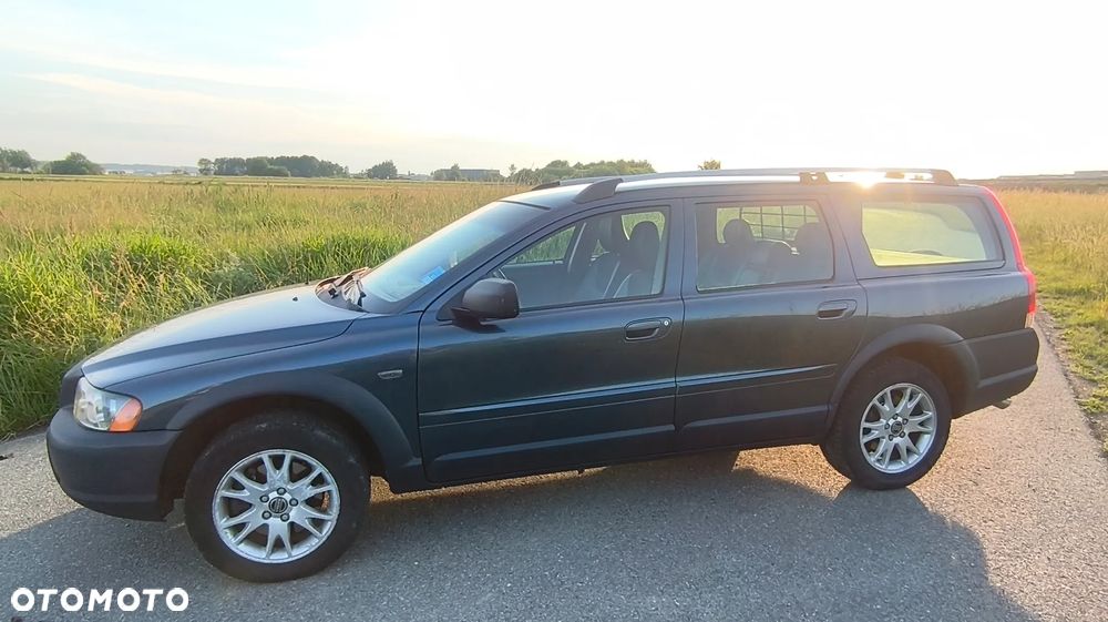 Volvo XC 70 D5 AWD Kinetic - 3