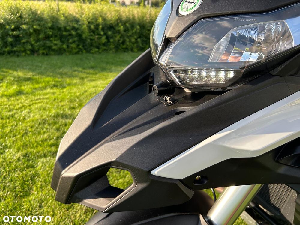 Benelli TRK 502 - 13