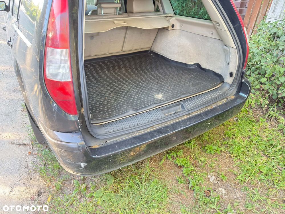 Ford Mondeo 2.0 TDCI Ghia X - 14