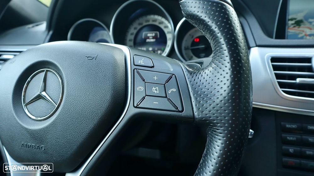Mercedes-Benz E 250 BlueTEC Avantgarde Auto. - 33