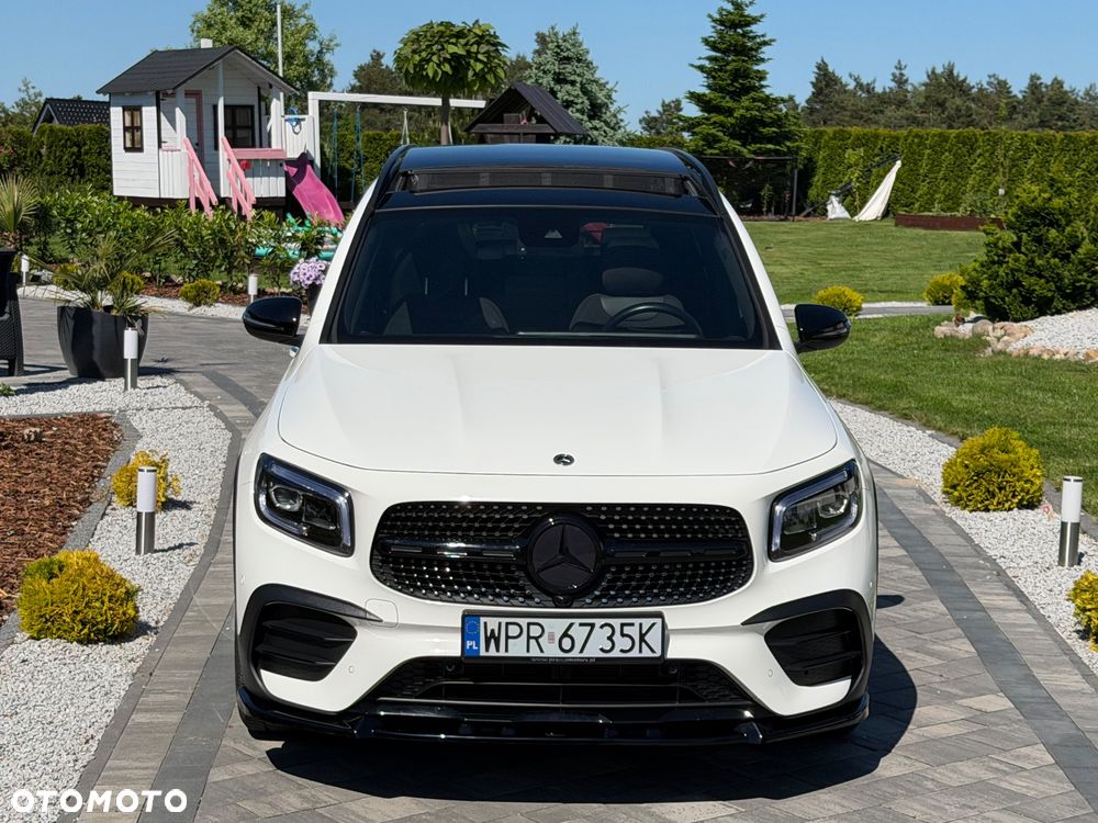 Mercedes-Benz GLB 200 4-Matic AMG Line 8G-DCT - 18