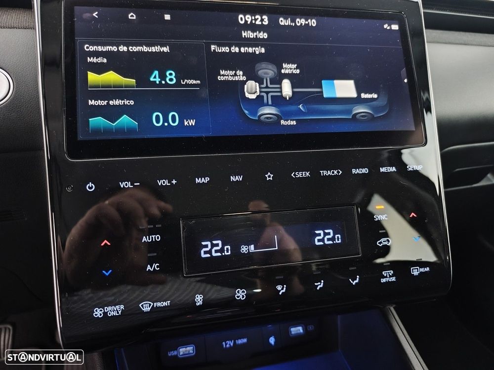 Hyundai Tucson 1.6 T-GDI HEV Premium - 24