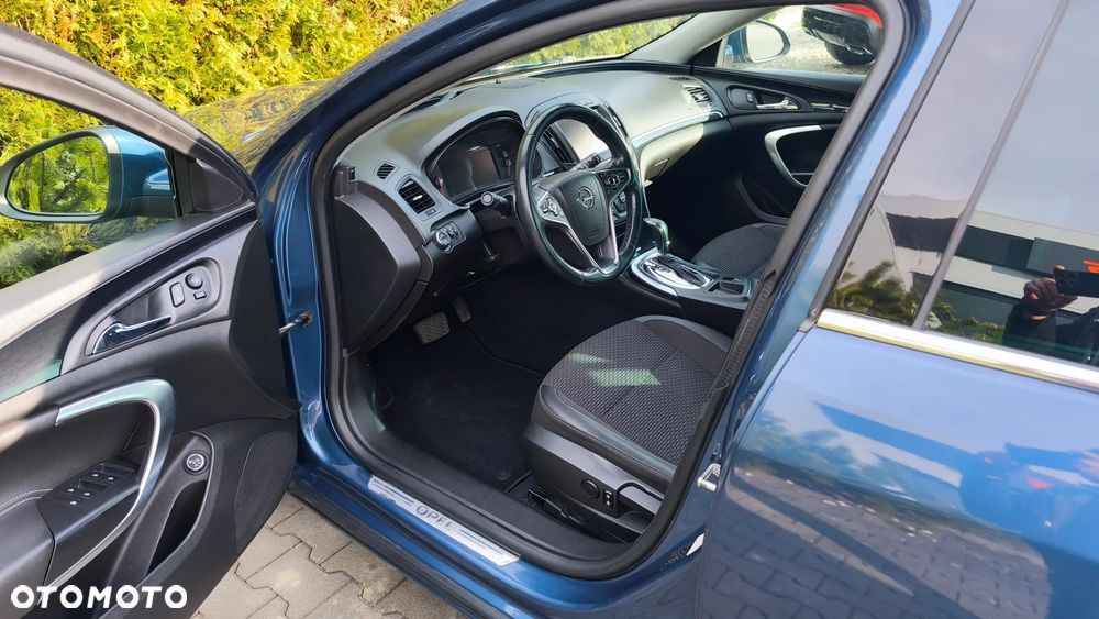 Opel Insignia - 10