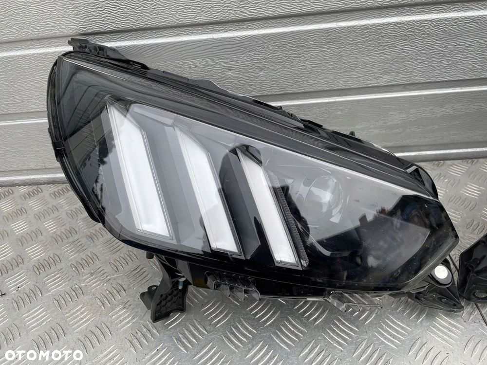 PEUGEOT 208 II LAMPA PRZÓD LEWA FULL LED 9841642080 9841641980 - 5