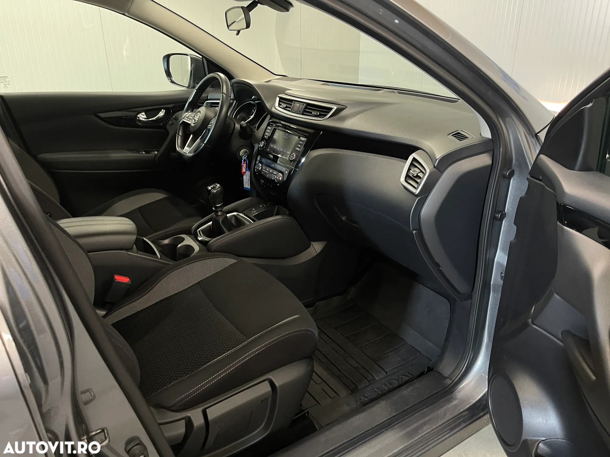 Nissan Qashqai 1.3 138CP 2WD Acenta - 9