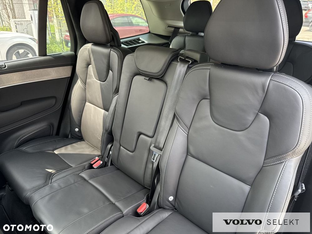 Volvo XC 90 - 17