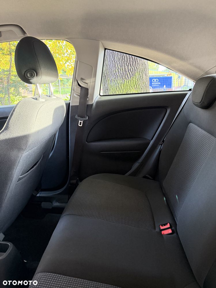 Opel Corsa - 11
