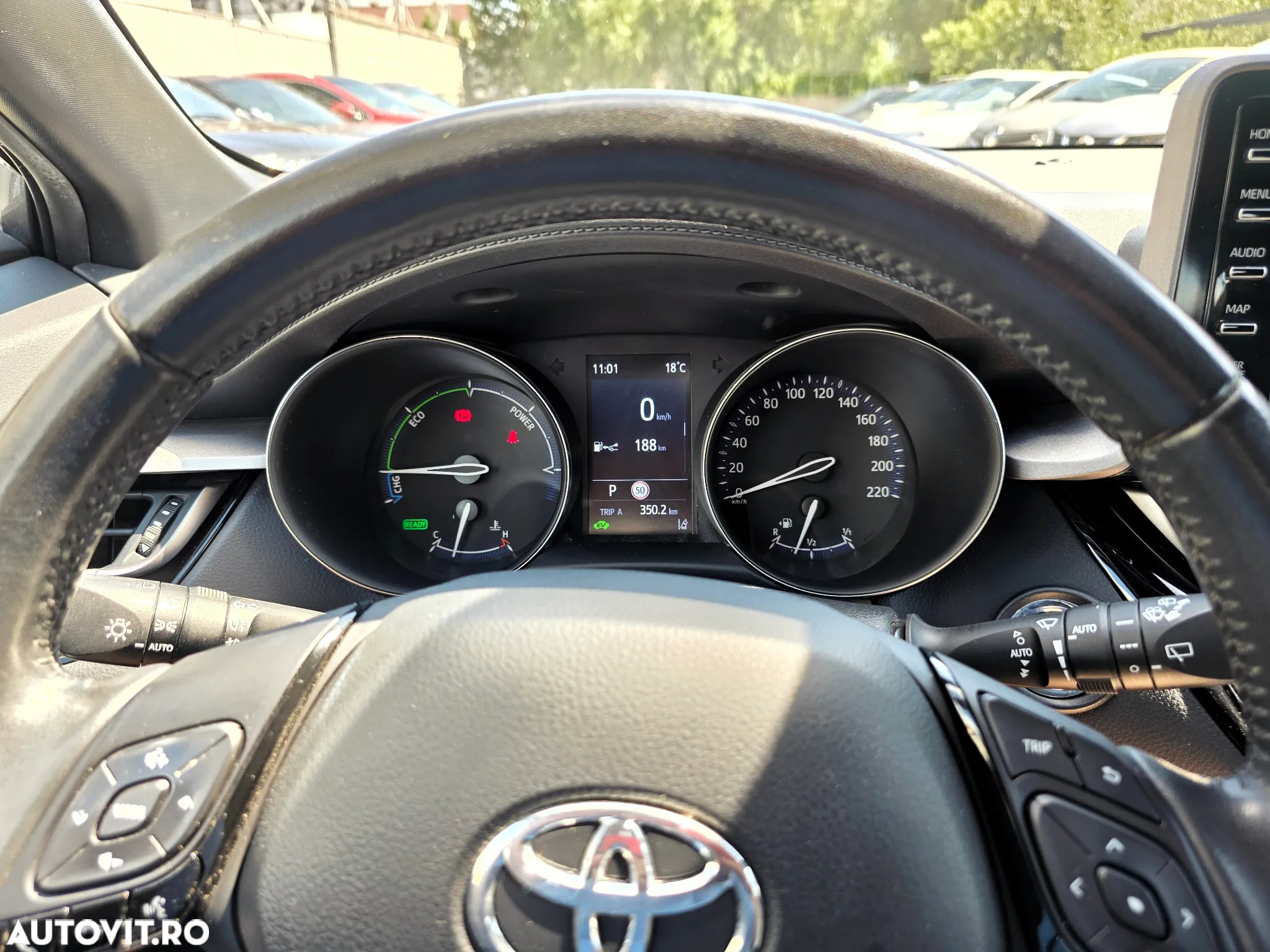 Toyota C-HR 1.8 HSD 4x2 CVT C-lassy LED - 24