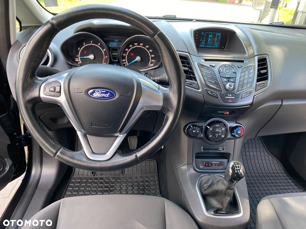 Ford Fiesta 1.25 Titanium EU5 - 17