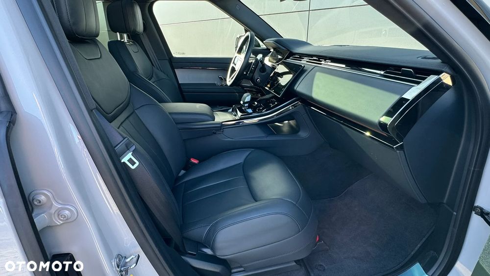 Land Rover Range Rover Sport S 3.0 D HSE Dynamic Stealth - 12