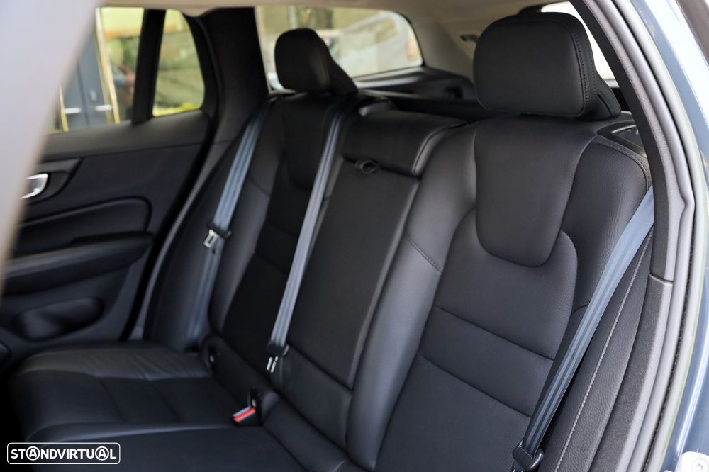 Volvo V60 2.0 T6 AWD TE Inscription Expression - 11