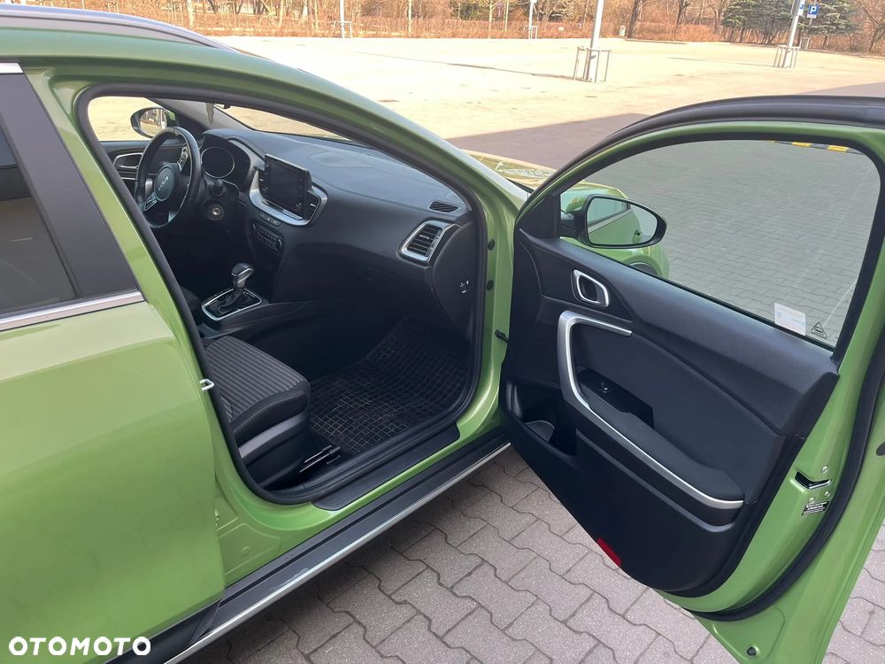 Kia XCeed 1.5 T-GDI M DCT - 13