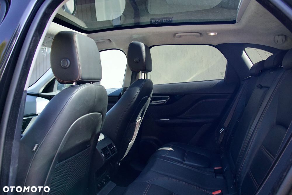 Jaguar F-Pace 20d Portfolio - 8