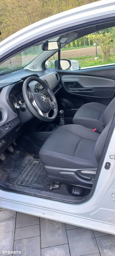 Toyota Yaris 1.5 Active - 6