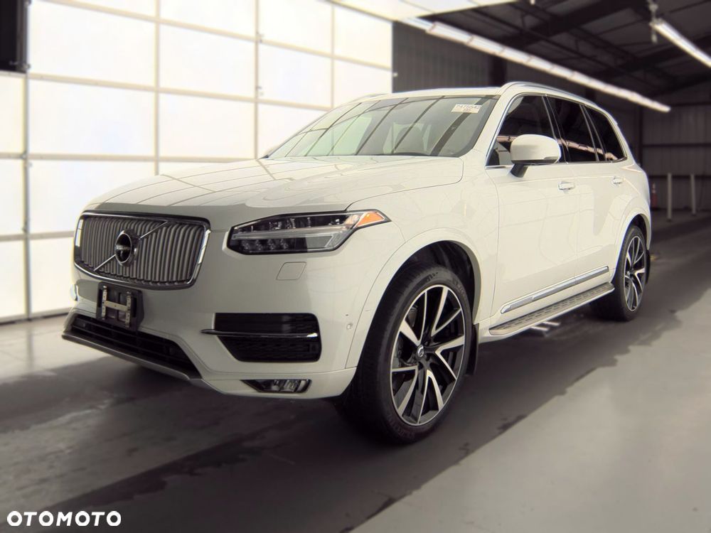 Volvo XC 90 - 2