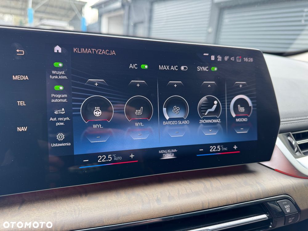 BMW X1 sDrive18d M Sport - 32