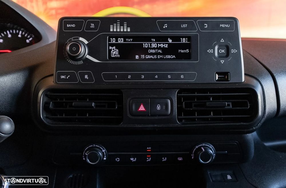 Peugeot Partner 1.6 BlueHDi 3Lug IVA Dedutível - 13