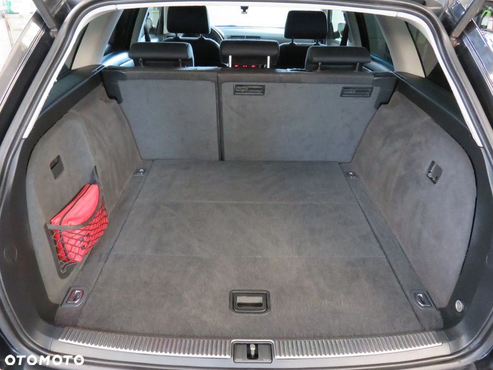 Audi A4 Avant - 31