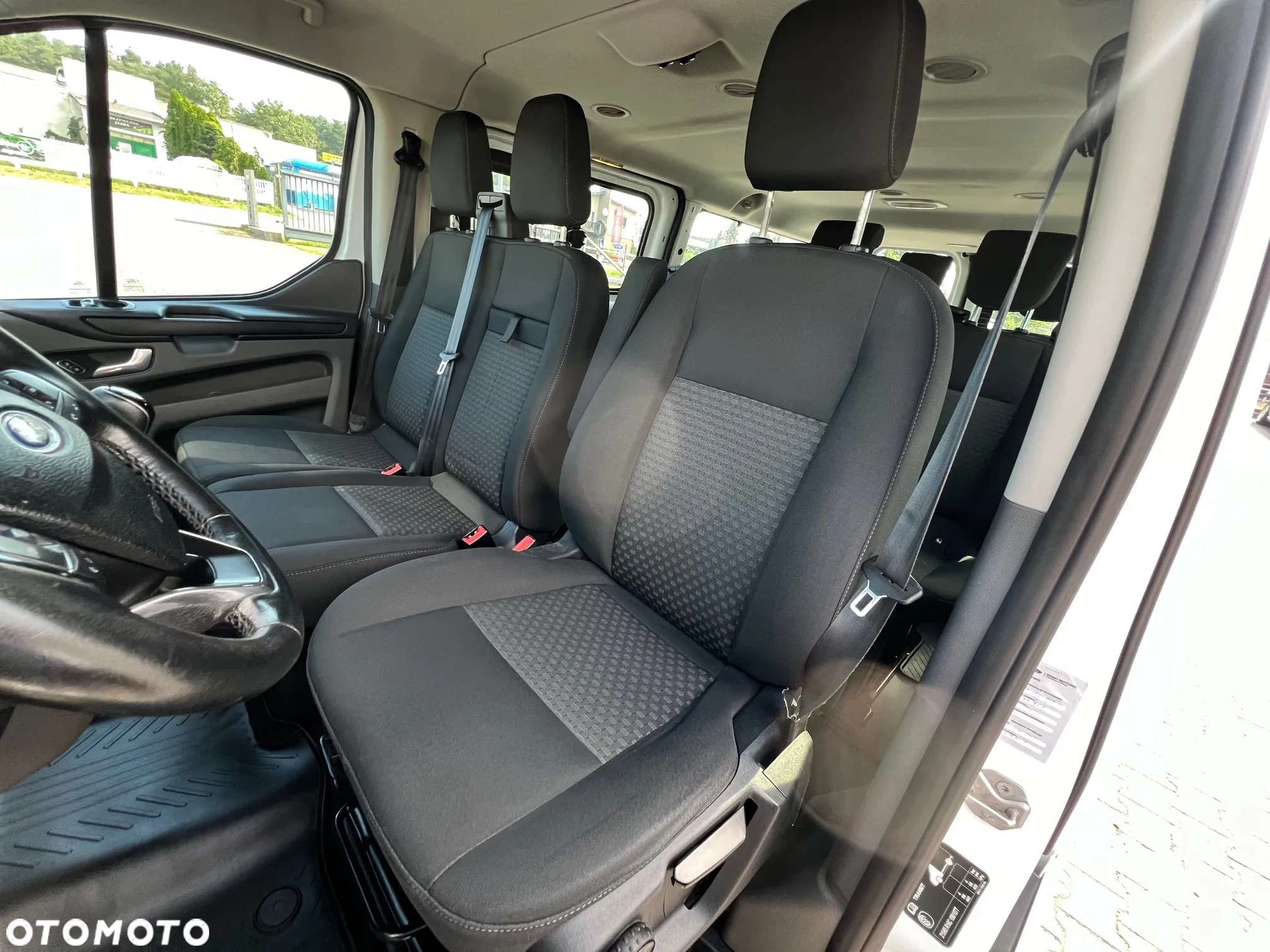 Ford Transit Custom - 13
