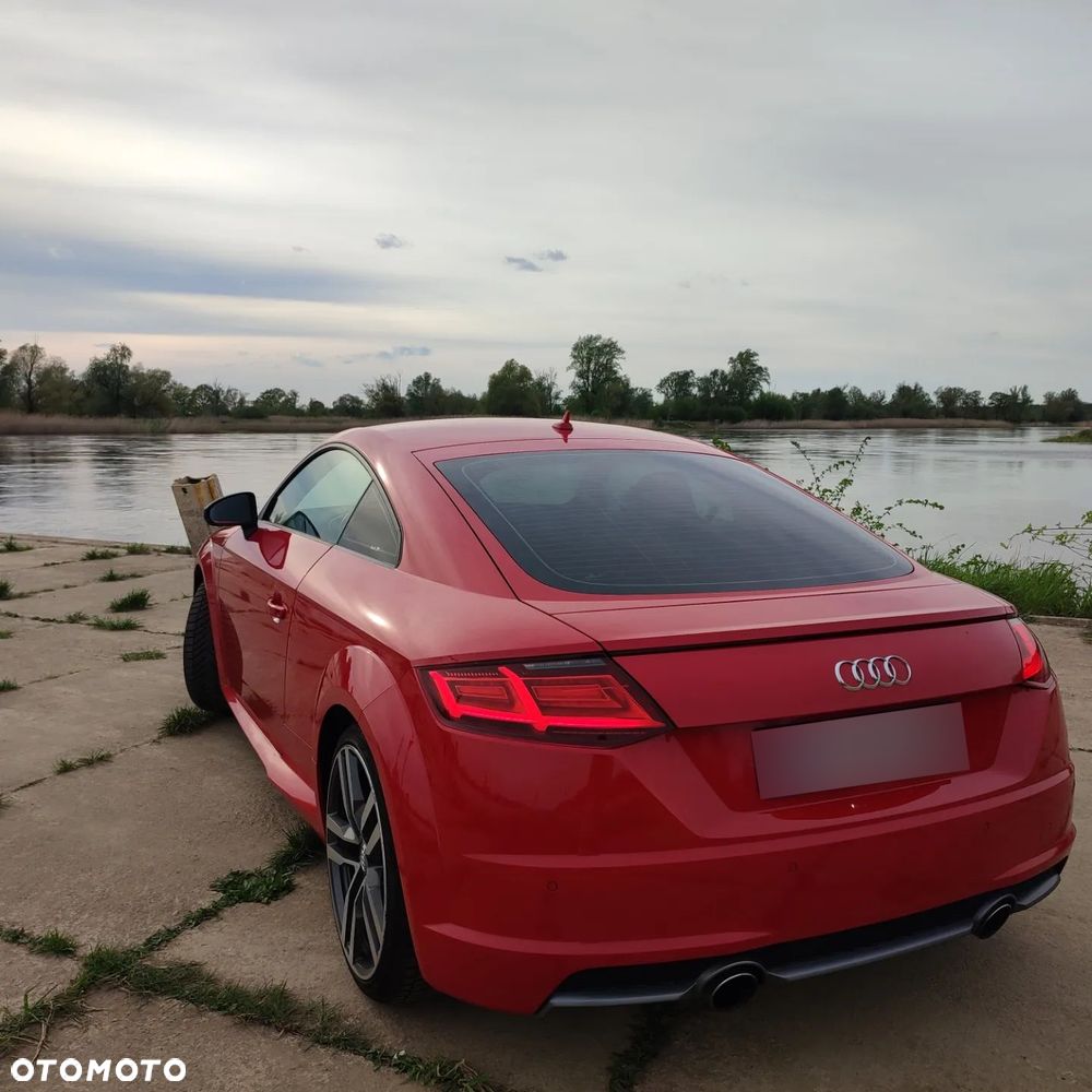 Audi TT Coupé - 4