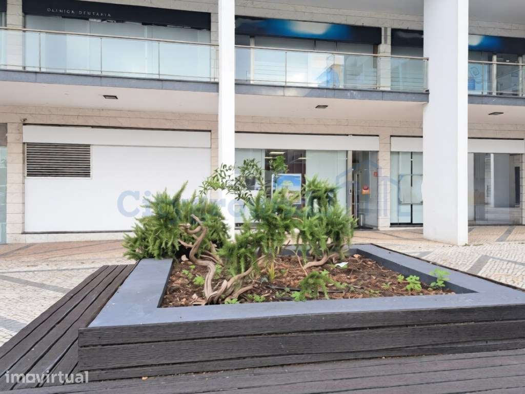 Loja para Investimento - Nova Leiria | Rentabilidade Imediata - Grande imagem: 2/14