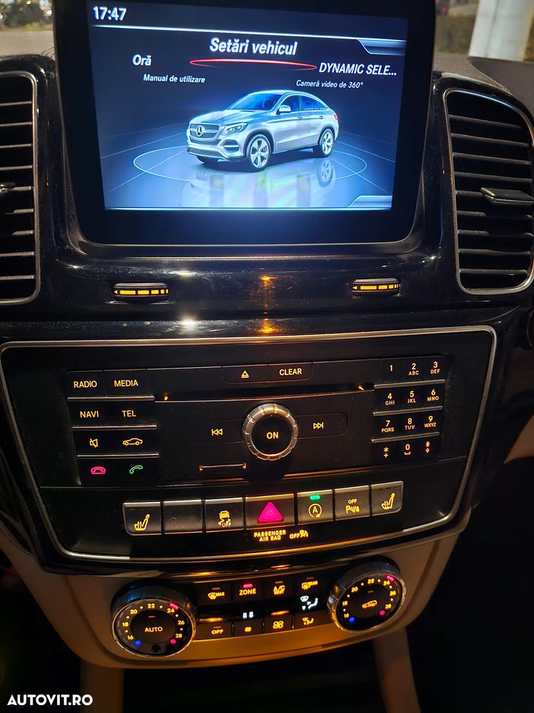 Mercedes-Benz GLE - 12