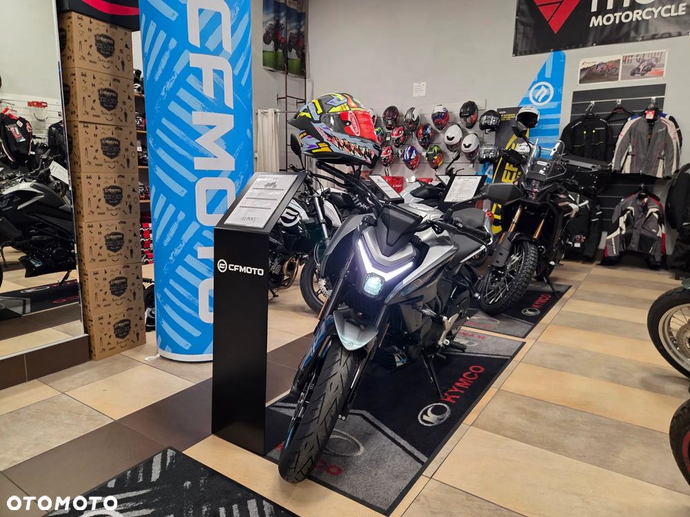 CFMoto NK - 4