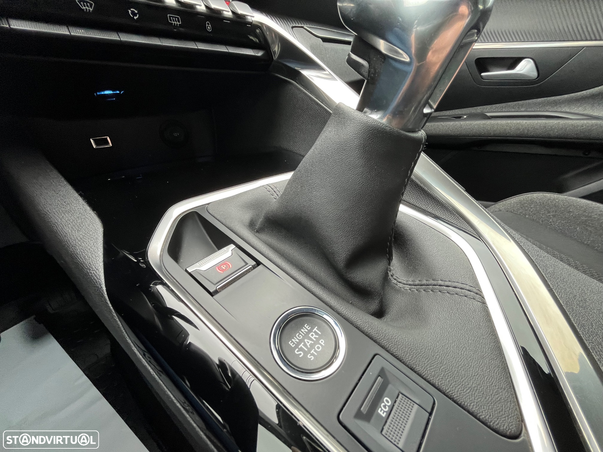 Peugeot 3008 1.2 PureTech Active Pack - 18