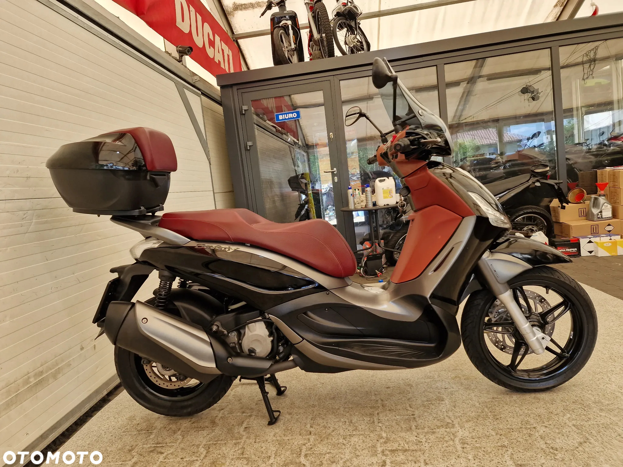 Piaggio Beverly - 15