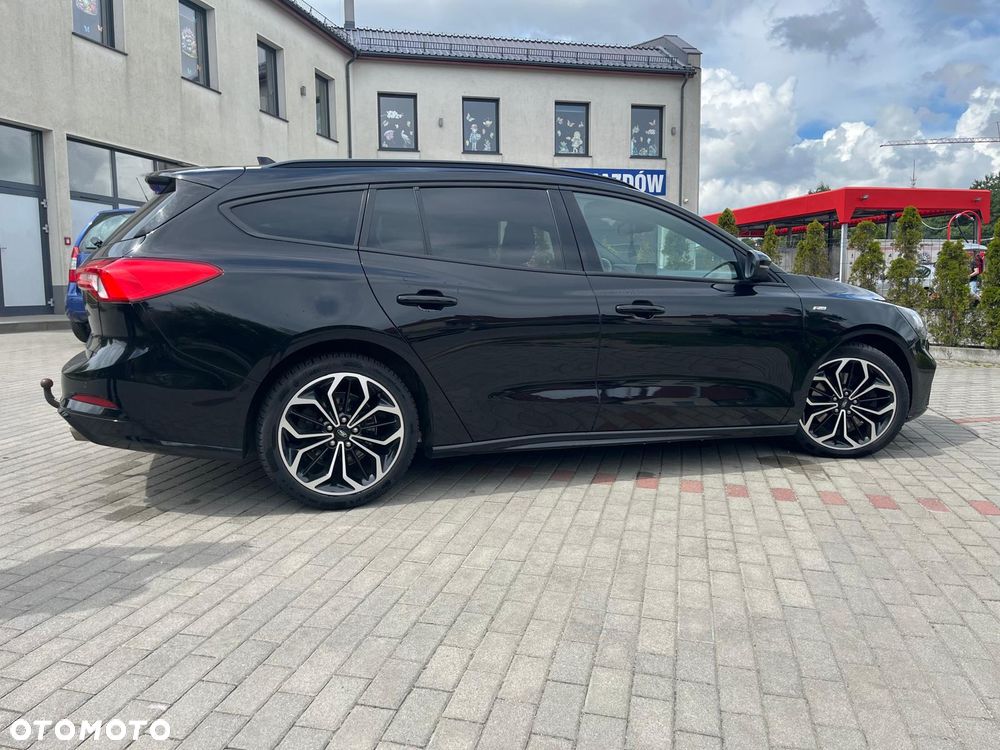 Ford Focus 1.5 EcoBlue Start-Stopp-System ST-LINE DESIGN - 7