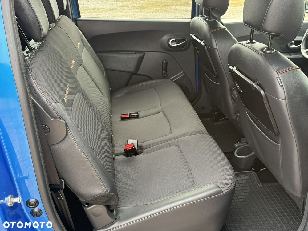 Dacia Lodgy - 32