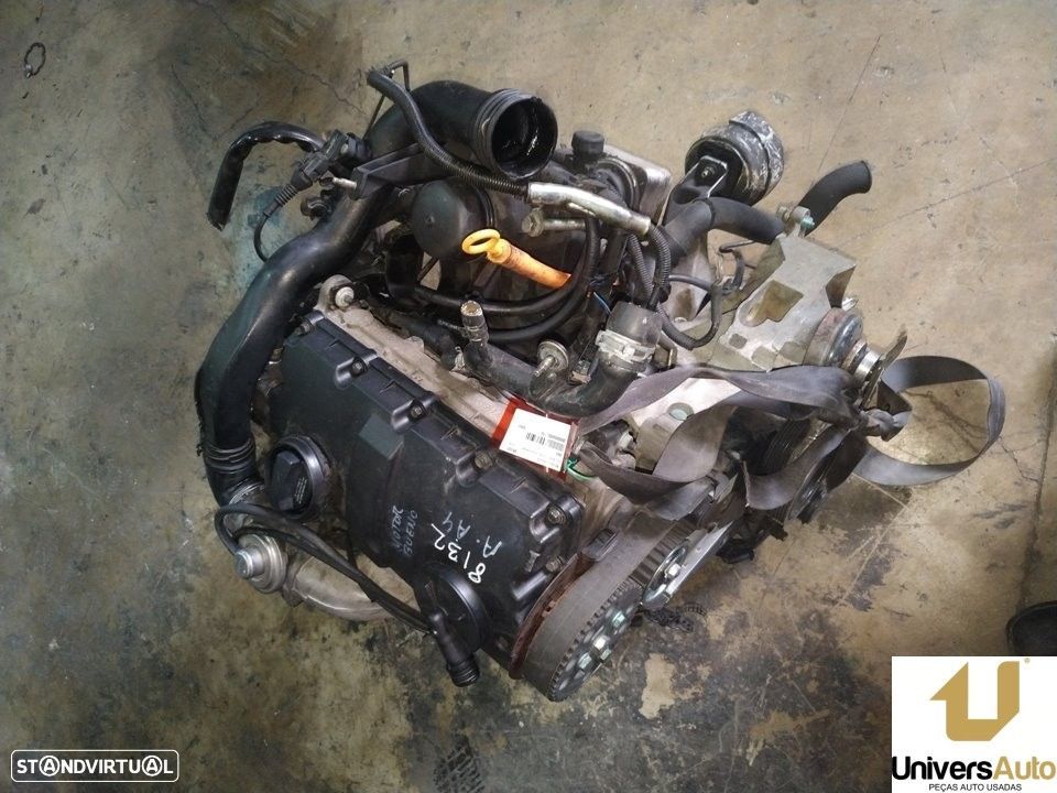 MOTOR COMPLETO AUDI A4 2001 -AWX - 1