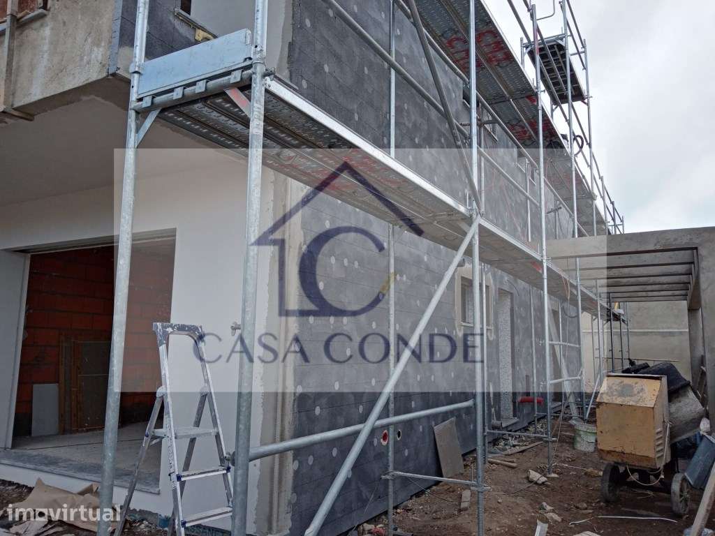MORADIA GEMINADA T3 COM PISCINA - Grande imagem: 5/14