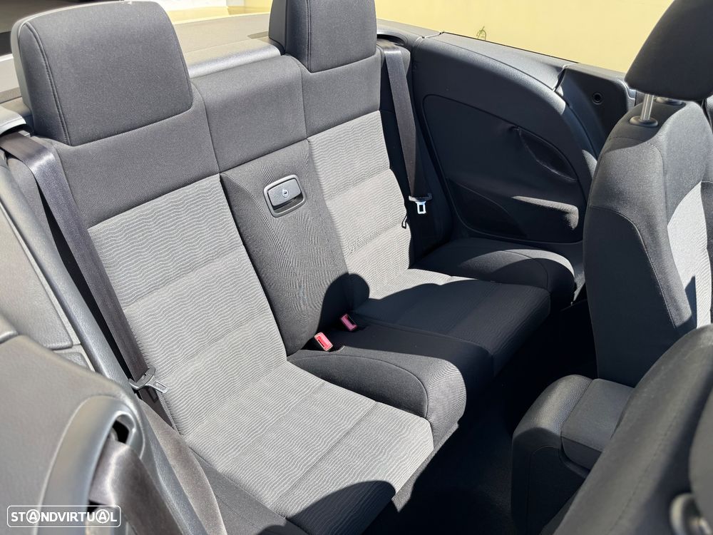 VW EOS 1.4 TSi BlueMotion - 21