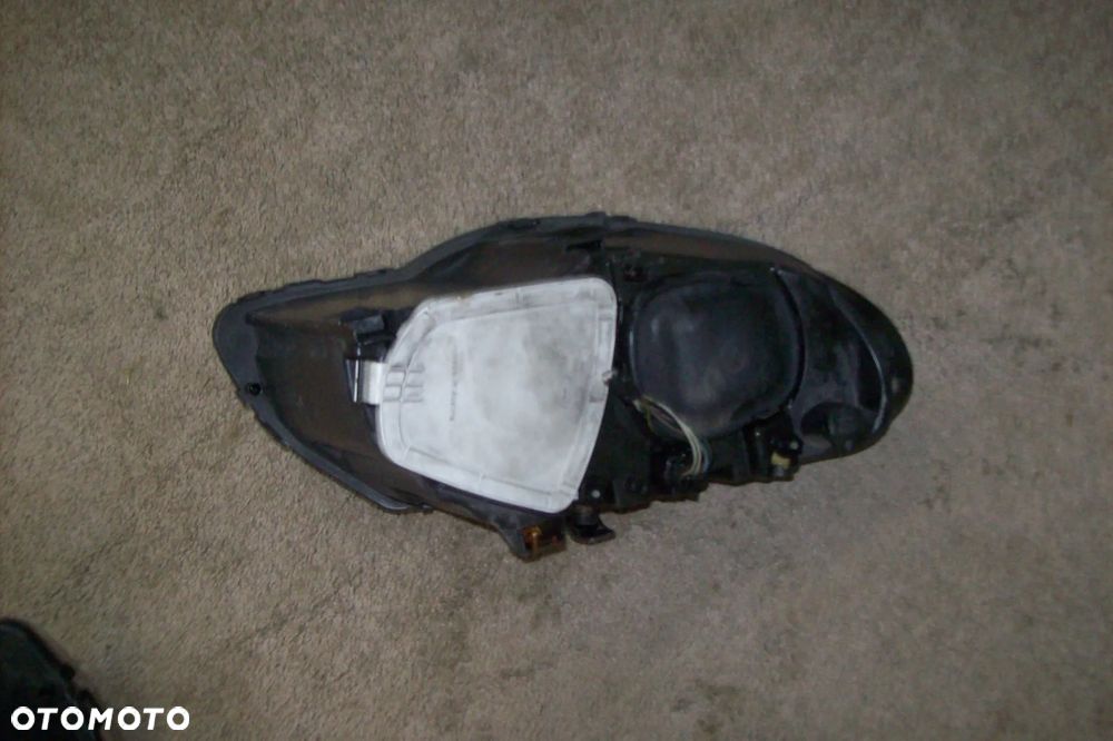 LAMPY PRZEDNIE LEWA I PRAWA CHRYSLER GRAN VOJAGER 4 LIFT ROK 04/07 EUROPA - 8