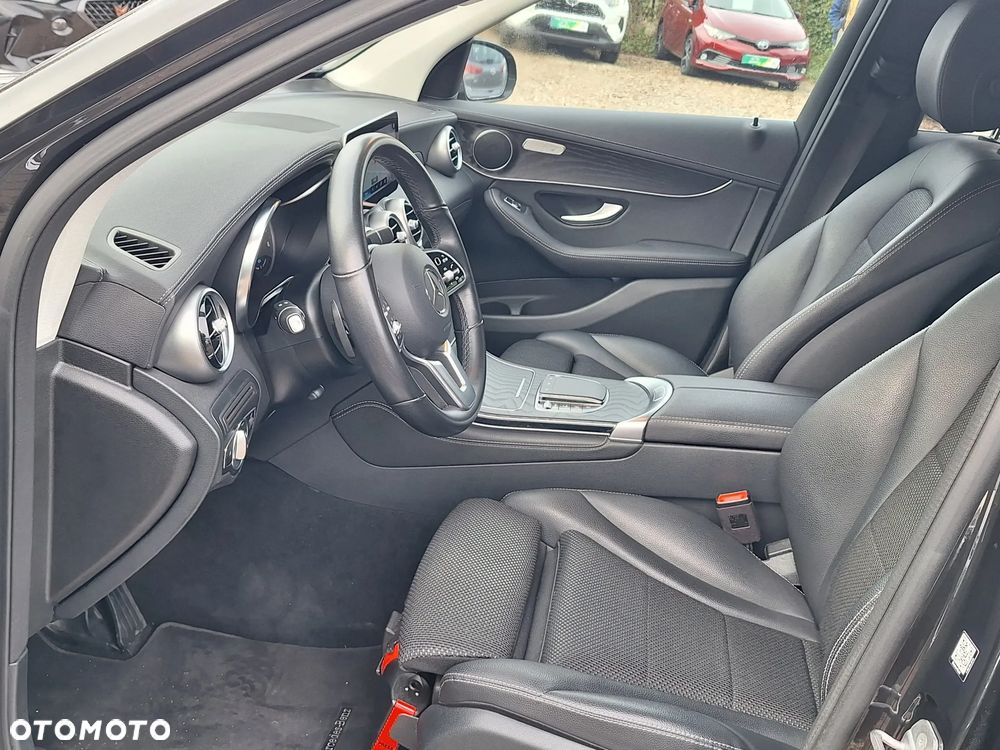 Mercedes-Benz GLC 200 - 10