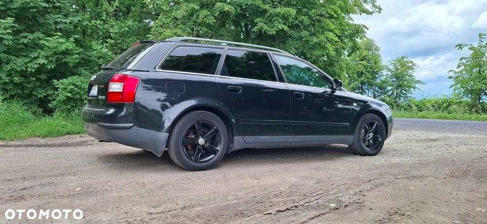 Audi A4 Avant - 9