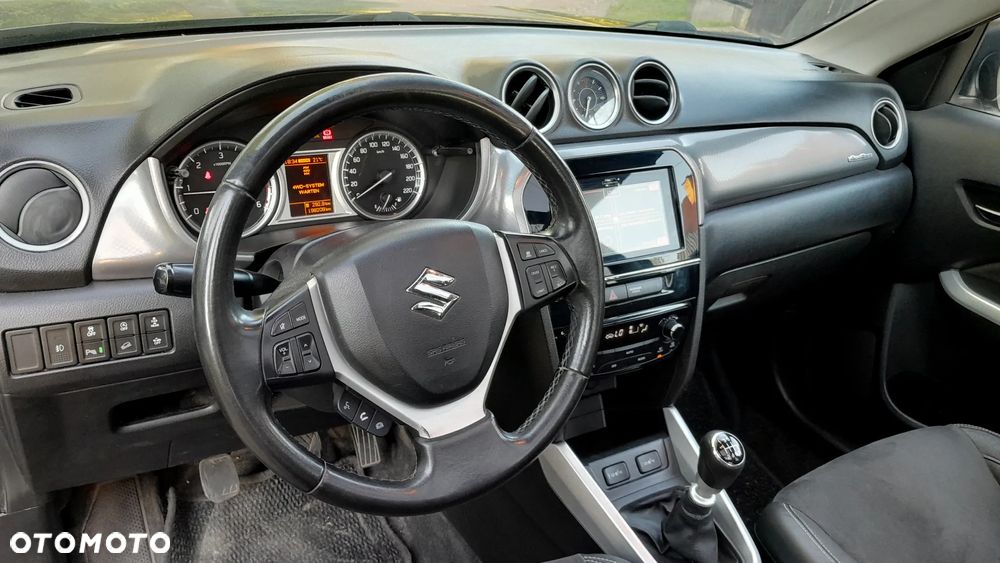 Suzuki Vitara - 6