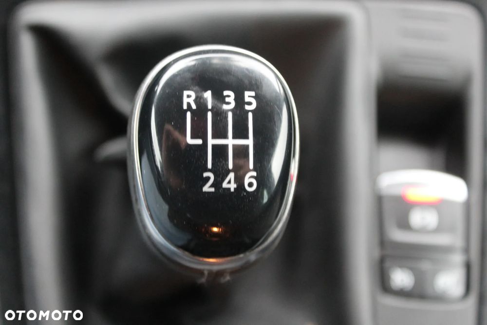 Renault Scenic BLUE dCi 120 LIMITED - 21