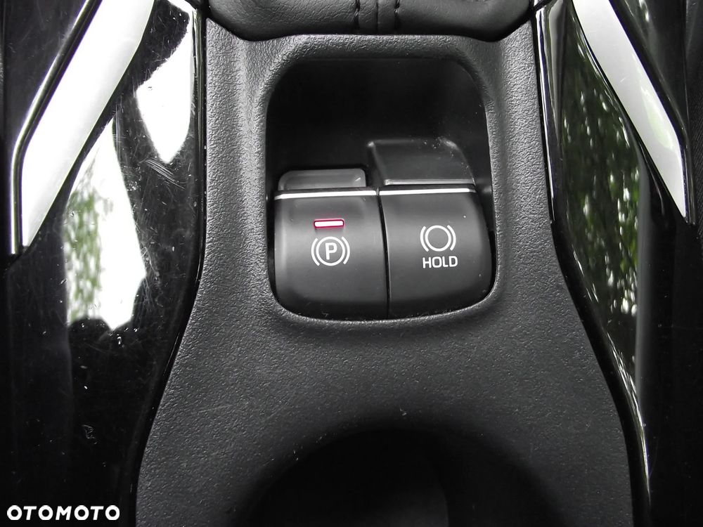 Toyota Corolla 1.8 Hybrid Active - 30