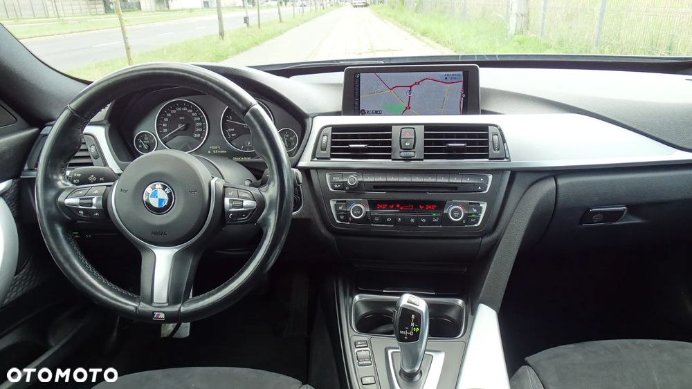 BMW 3GT 325d M Sport - 9