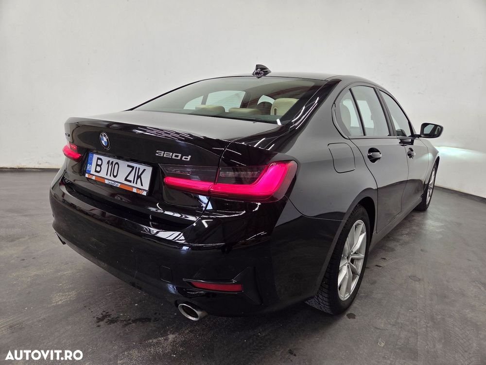 BMW Seria 3 320d xDrive AT MHEV - 8